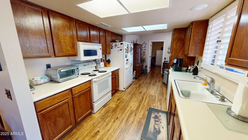 17406-N-12th-Ave-11112025_155035