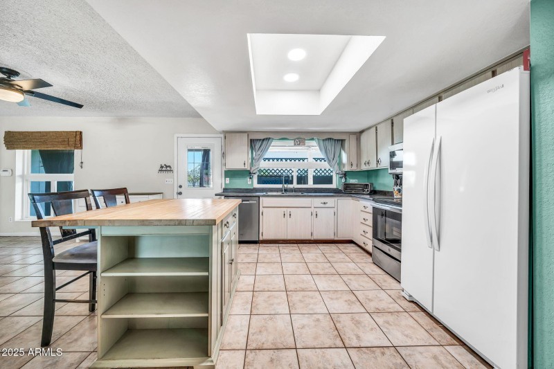 14403 N 181st Ave-12