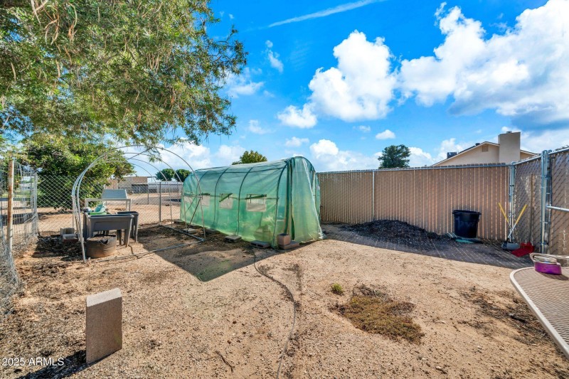 14403 N 181st Ave-26