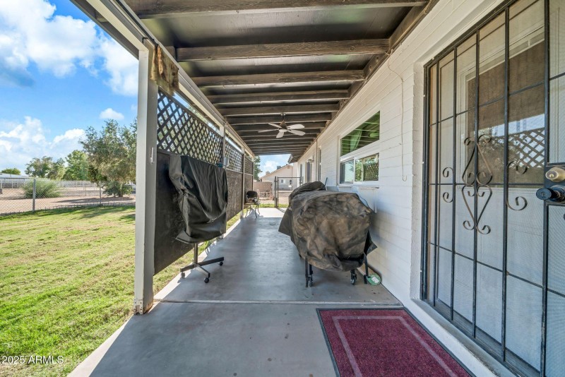 14403 N 181st Ave-27