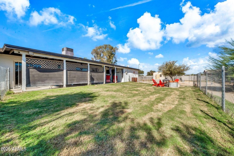 14403 N 181st Ave-29