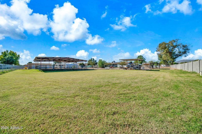 14403 N 181st Ave-32