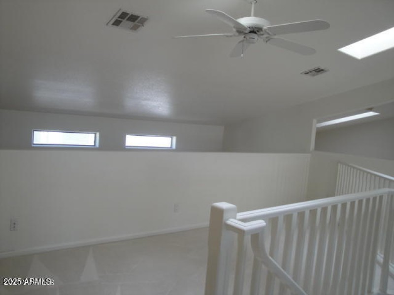 20170922034743836137000000-o