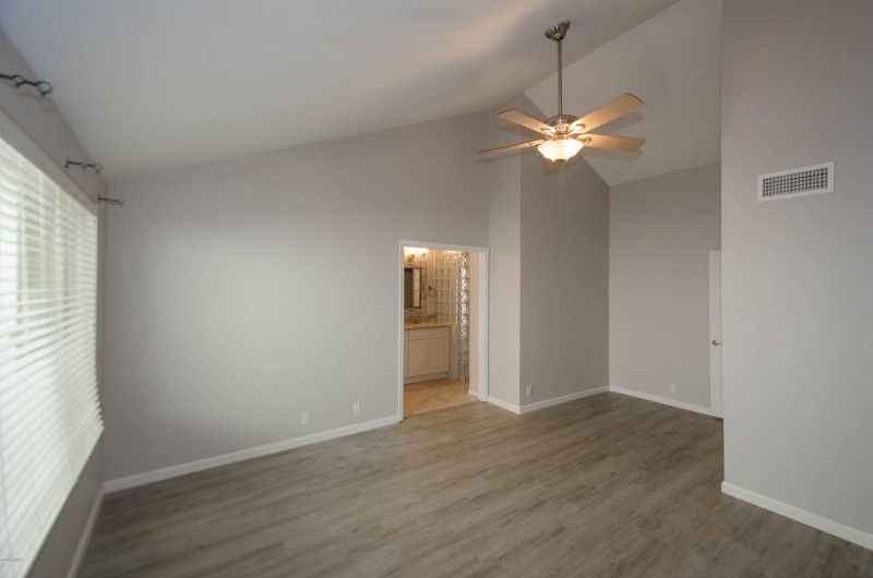 6528 E Paradise Lane (10 of 20)