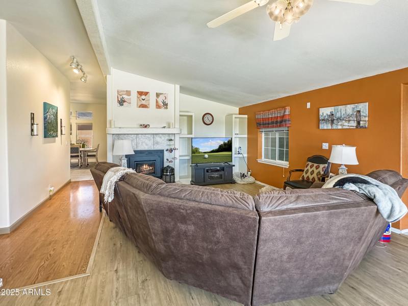 f339dae84f587359ae65f31d2eb73bf858926a62