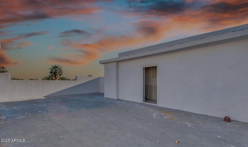 20230518175529051764000000-o