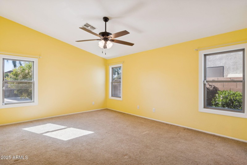 14-web-or-mls-42451-w-chisholm-dr