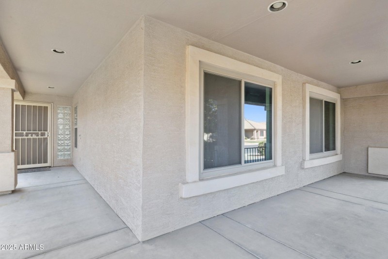 36-web-or-mls-42451-w-chisholm-dr