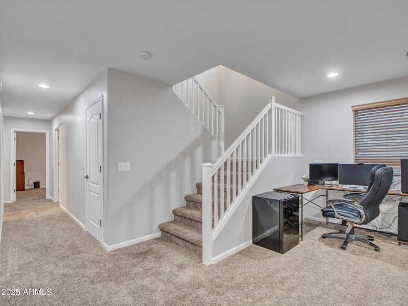 16-Stairs-to-Basement-(2)