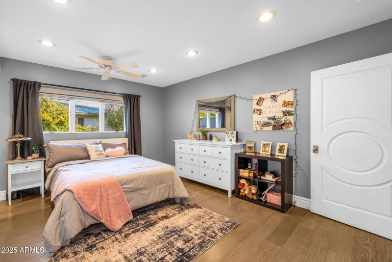 17-web-or-mls-896A3292