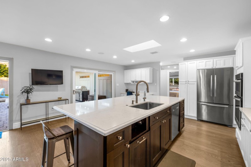 52-web-or-mls-896A3596