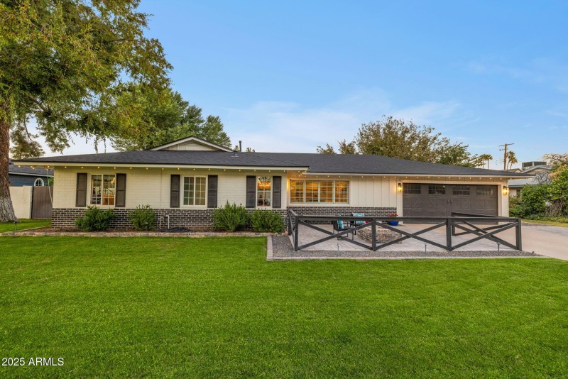 69-web-or-mls-896A3669