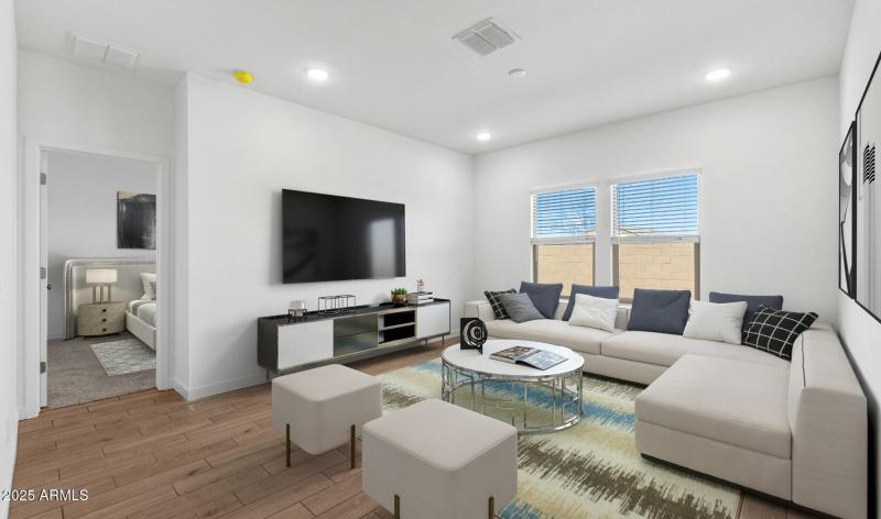 LS Lot #125 Great Room (1) (Large)