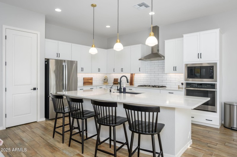 36-web-or-mls-Chevelon-9