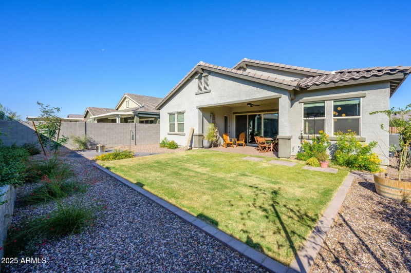 24-web-or-mls-Chevelon-30