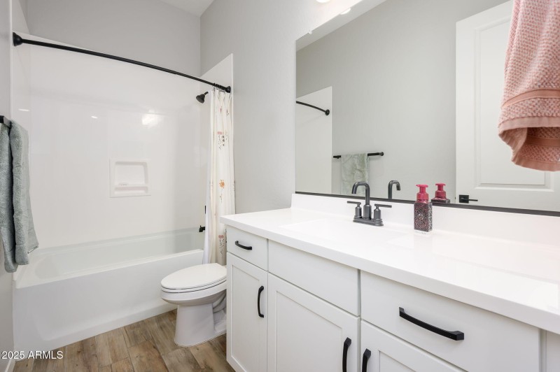 11-web-or-mls-Chevelon-19