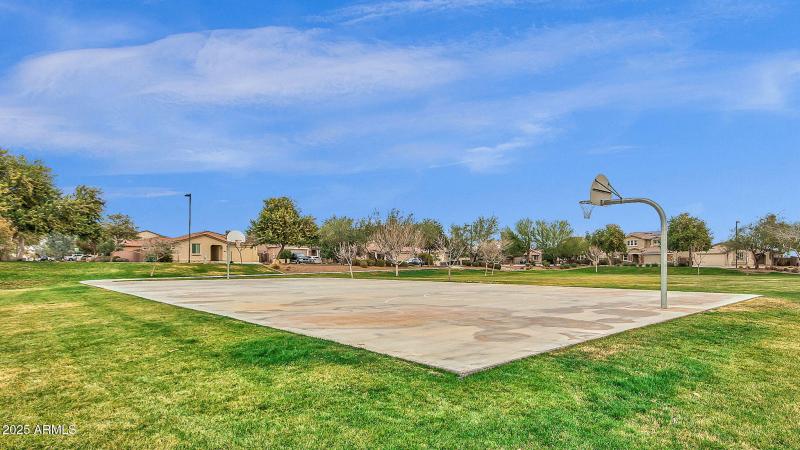 37-web-or-mls-17334-w-running-deer-trl