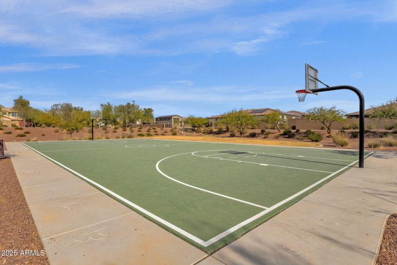 44-web-or-mls-17334-w-running-deer-trl