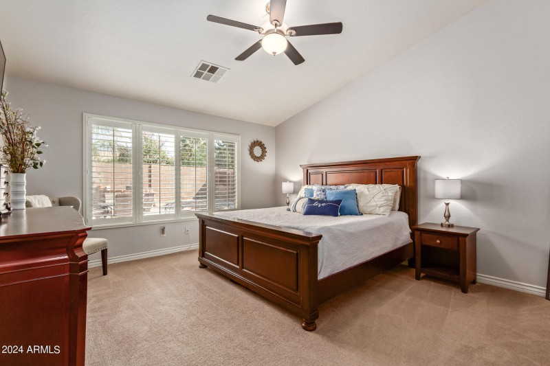 790862b98f1a3771f15fbb0605e12e3c