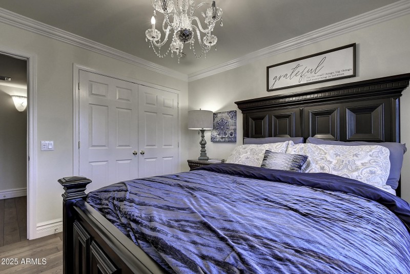 3050E Marlette Ave (57)