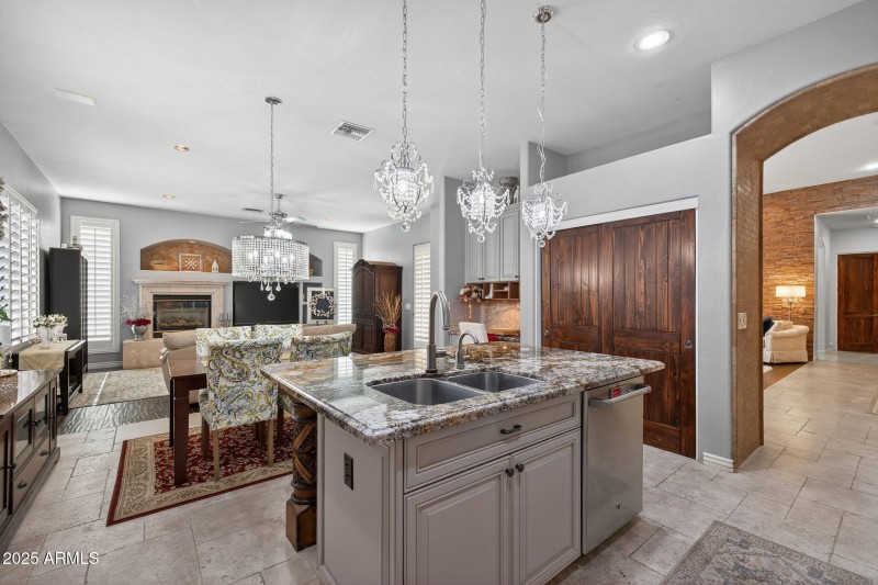 13-web-or-mls-6343 E Odessa St, Mesa-13