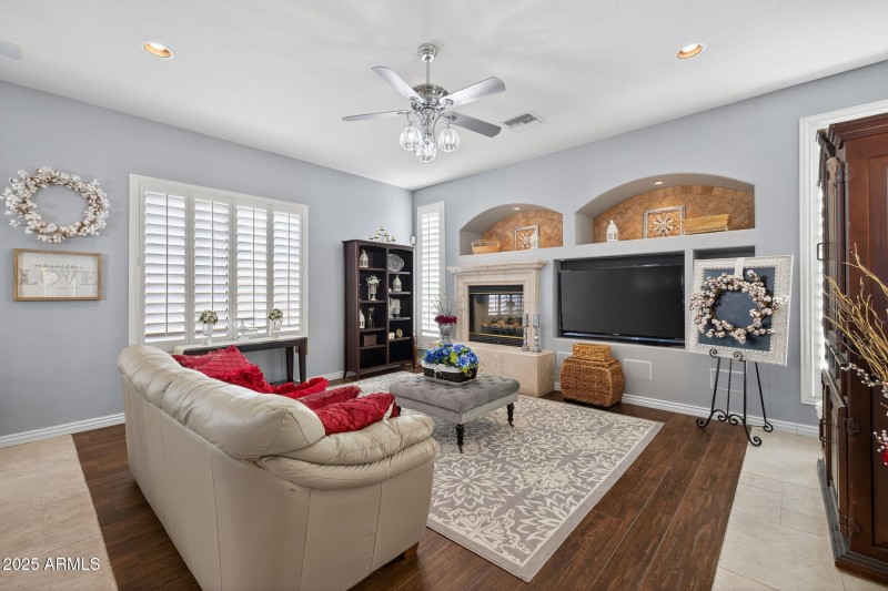 20-web-or-mls-6343 E Odessa St, Mesa-20