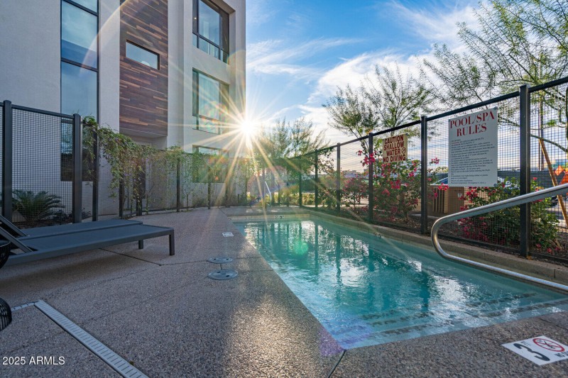 MZLUX_Boutique Host Short Term Rental_Sc