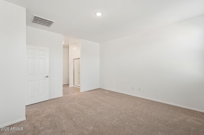 31-web-or-mls-W Bowker St-S1111-031