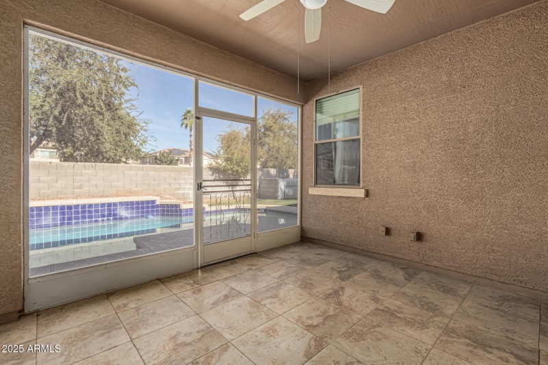 28 Evans - 11-12-2025