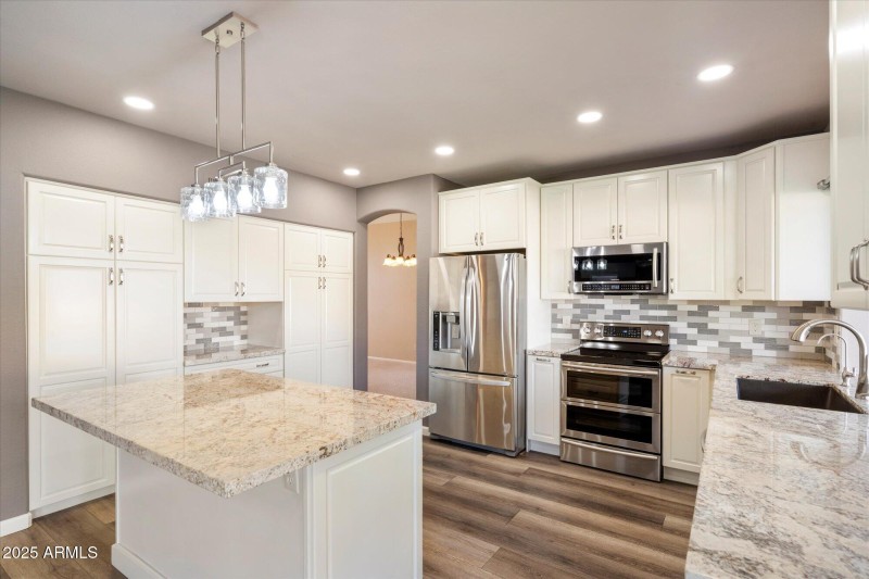 fully renovated kitchen