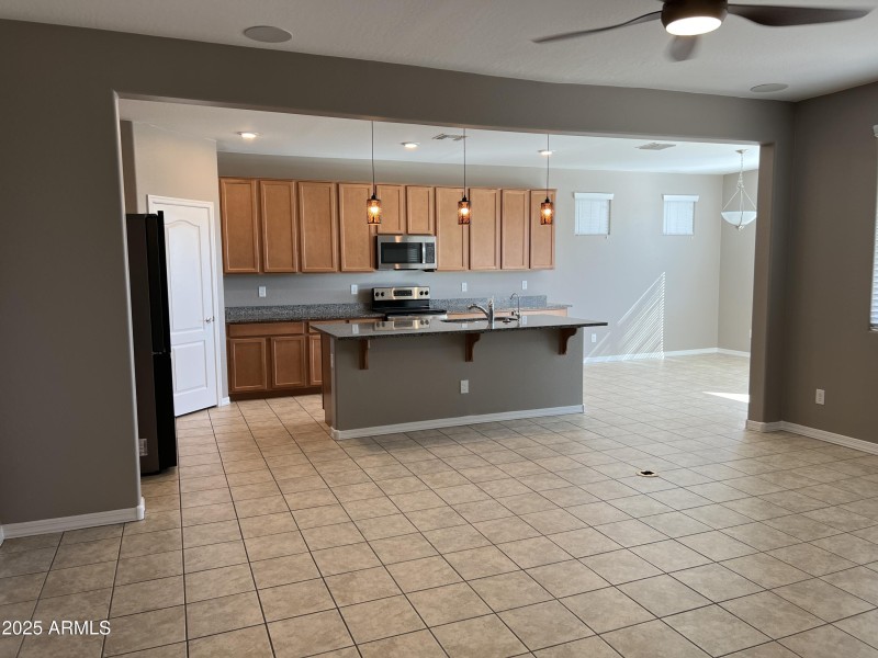 20251023_213501340_iOS