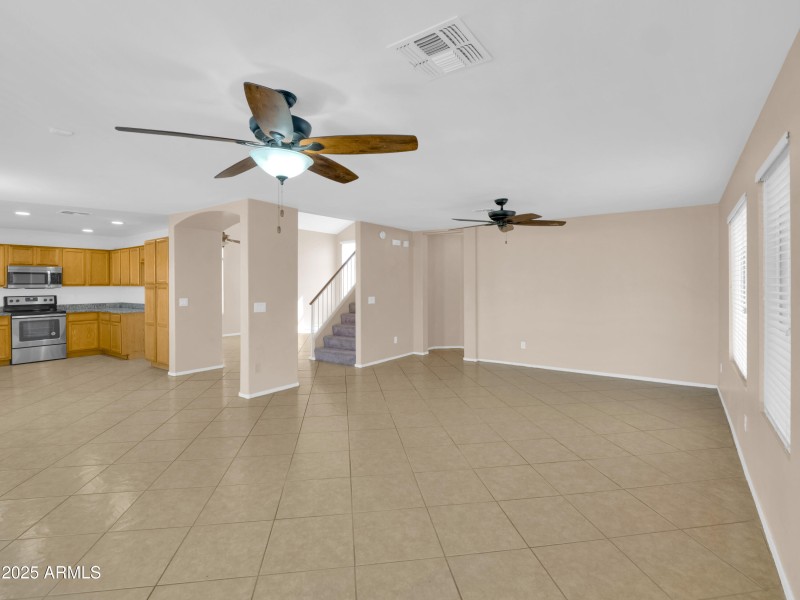 10-13620 N 82nd Lane-10