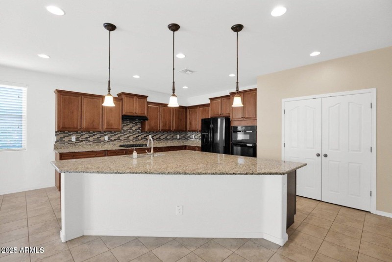 20250612010148381697000000-o