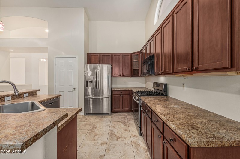 14 Evans - 11-12-2025