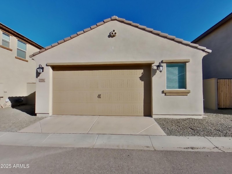 17_pc_znMTLF9B8a_hRHtHSBEty_center_0