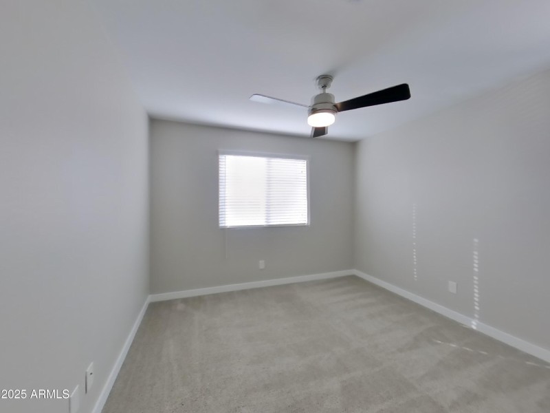 12_pc_GJlDImsZnA_YcmQFvwiDM_layout_1