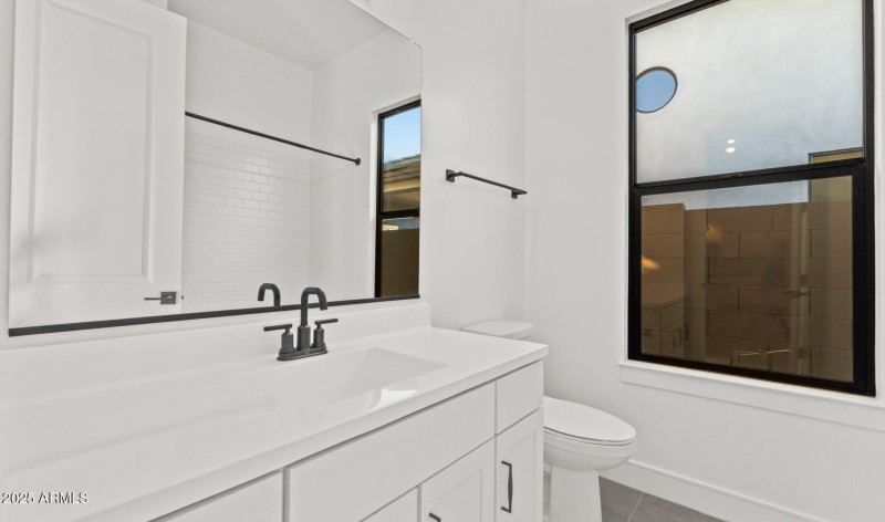 Edgewood Estates Lot #76 Hall Bath (1) (