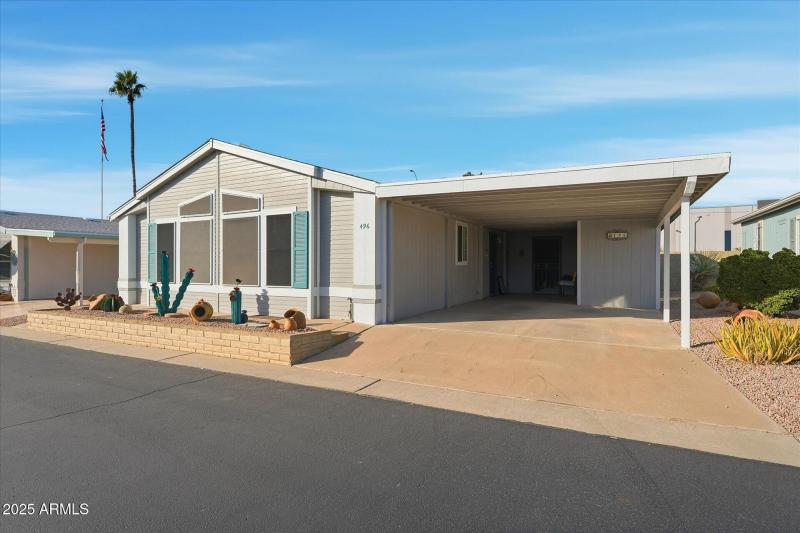 04-004-front-exterior