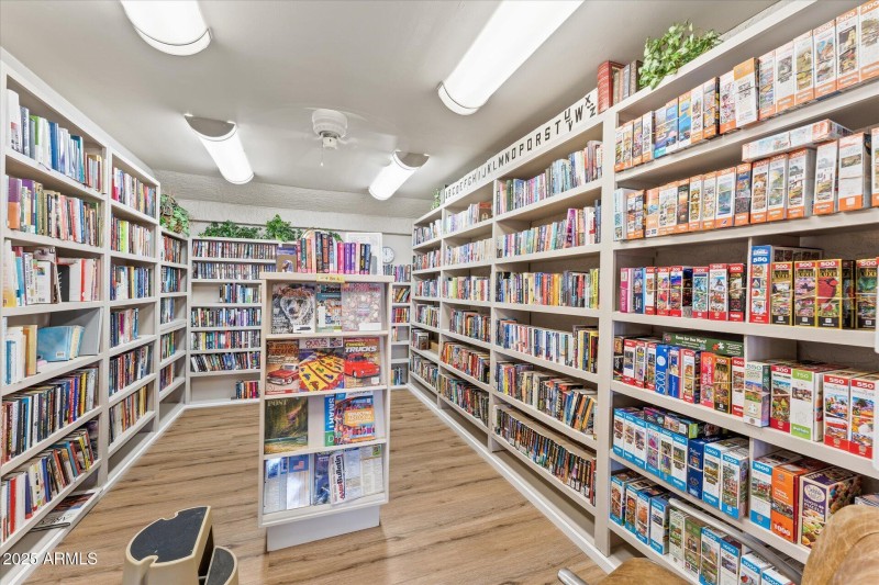 35-035-community-amenities