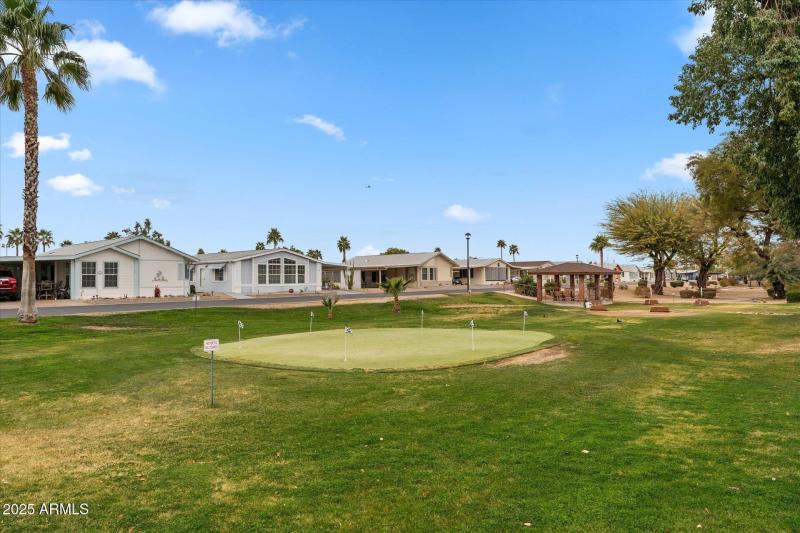 43-043-community-amenities