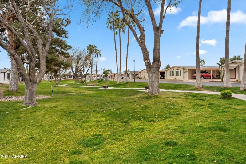 44-044-community-amenities