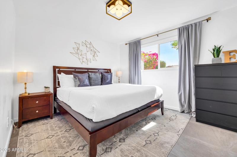 8614 E Monterey Way-40