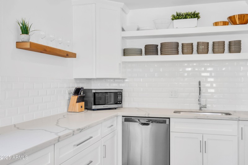 8614 E Monterey Way-20