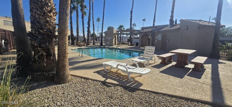 20251111_102340_resized