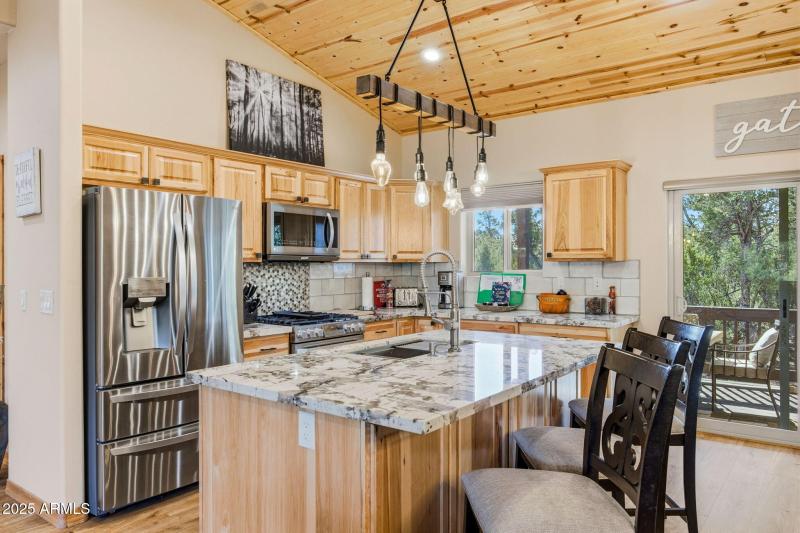 1579GreentreeCir-HeberOvergaard-AZ-11