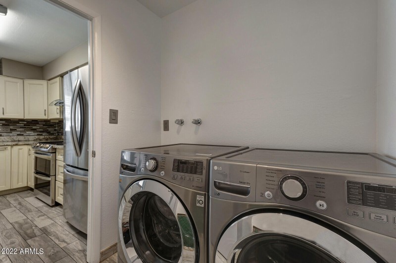 Full Size Laundry In Unit