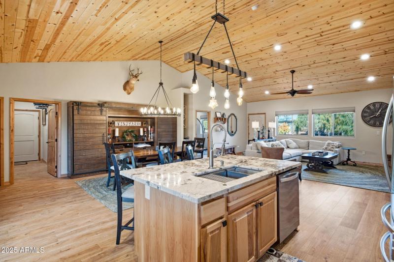 1579GreentreeCir-HeberOvergaard-AZ-13