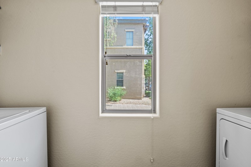 22025 N 103rd Ln 449-014