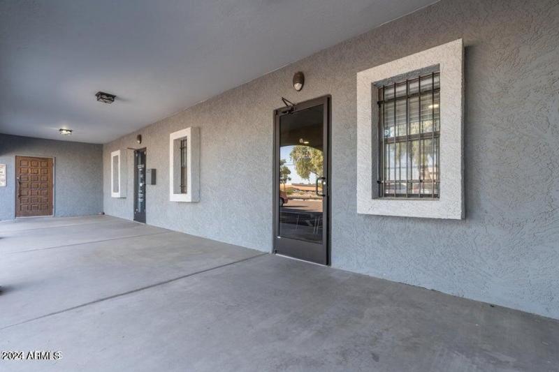 20240918000836976355000000-o