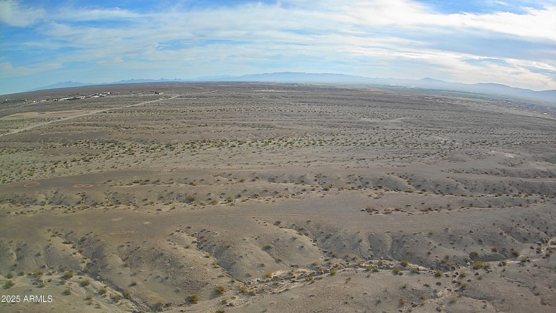 20251112_161139058_iOS